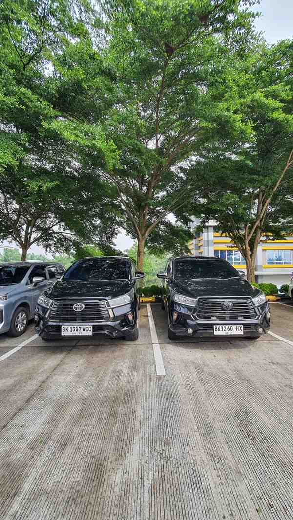 Sewa Mobil Medan Terpercaya Pilihan Armada Innova Reborn Terbaik di Mavioso Mandiri
